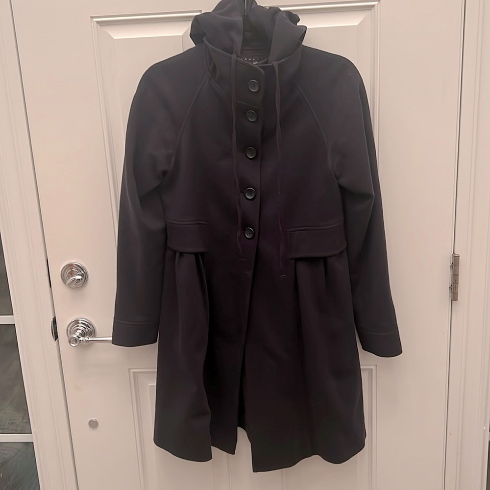 Theory size medium coat with detachable hood size Medium